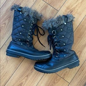 Sorel “Joan of Arctic” Boots